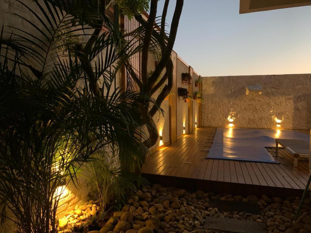 Casa com piscina e acesso a pé à Praia do Santinho Florianópolis Esterno foto