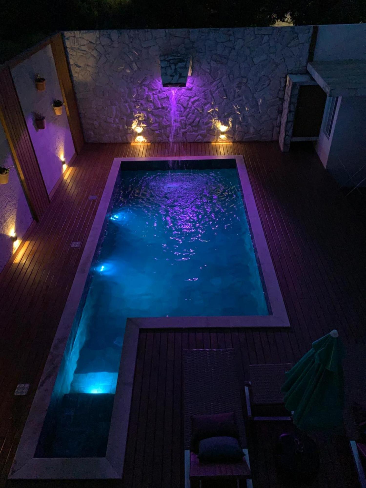 Casa com piscina e acesso a pé à Praia do Santinho Florianópolis Esterno foto