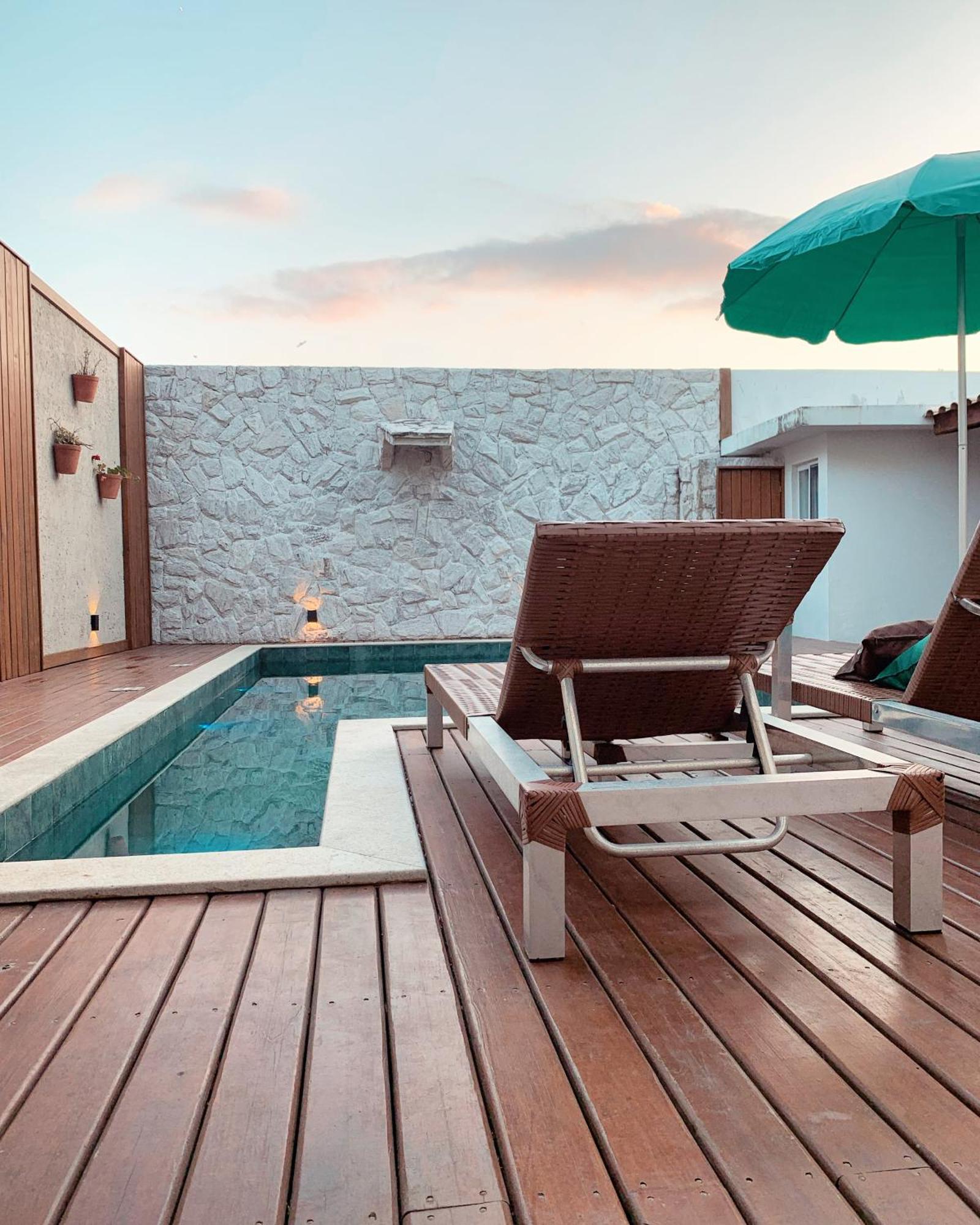Casa com piscina e acesso a pé à Praia do Santinho Florianópolis Esterno foto