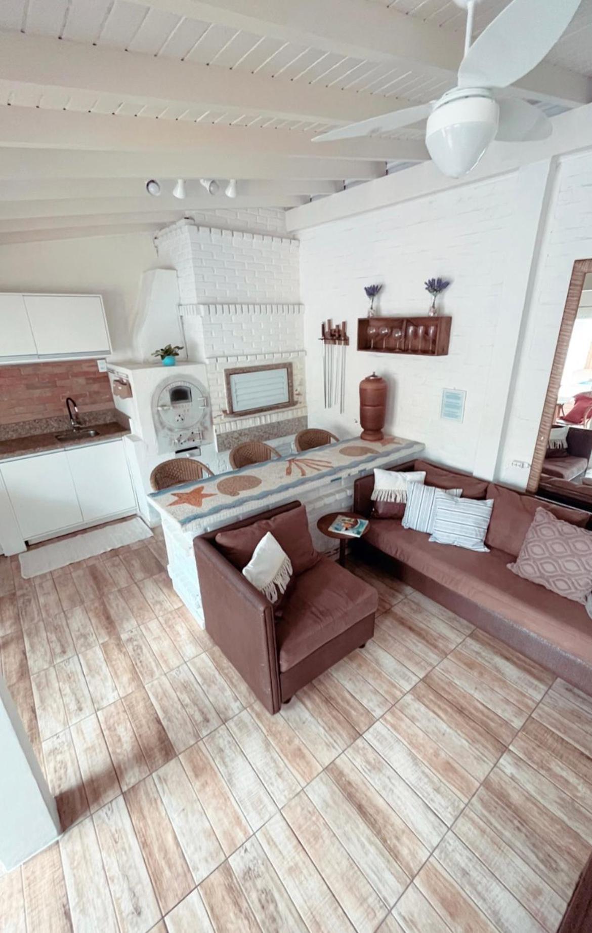 Casa com piscina e acesso a pé à Praia do Santinho Florianópolis Esterno foto
